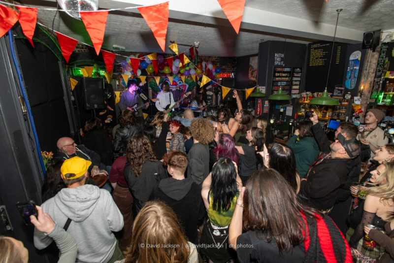 Thistle on stage at The Black Prince in Northampton on Friday, November 10. Photo by David Jackson.