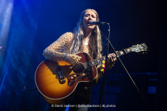 Nieve Ella on stage at the O2 Institute in Birmingham on Saturday, May 17, 2025. Photo by David Jackson.
