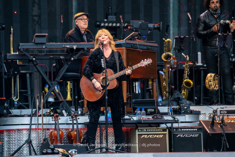 Patti Scialfa performing at Villa Park, Birmingham, on Friday, June 16, 2023. Photo by David Jackson.