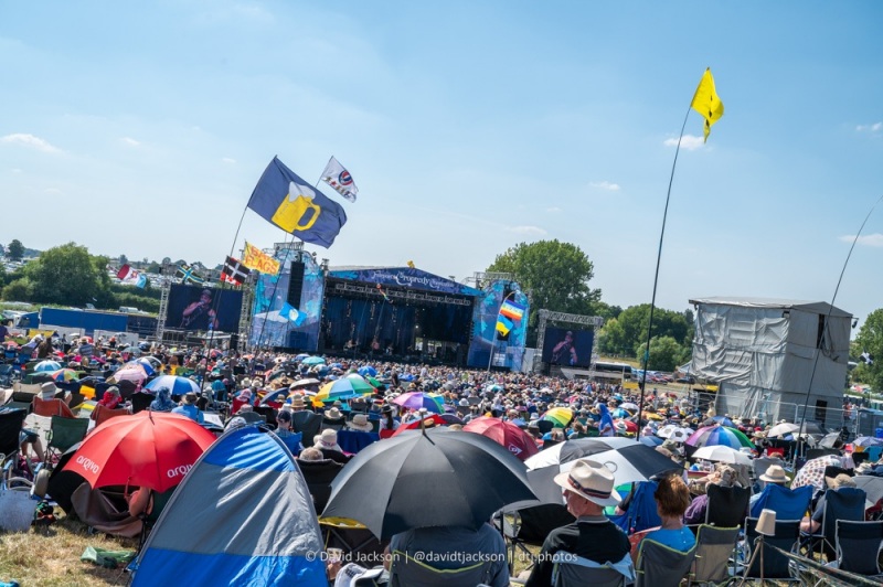 Fans at Cropredy Convention