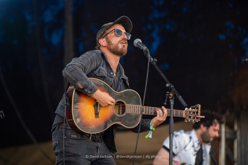 Holy Moly & The Crackers performing at Cropredy Convention, Saturday, August 13, 2022. Photo by David Jackson.