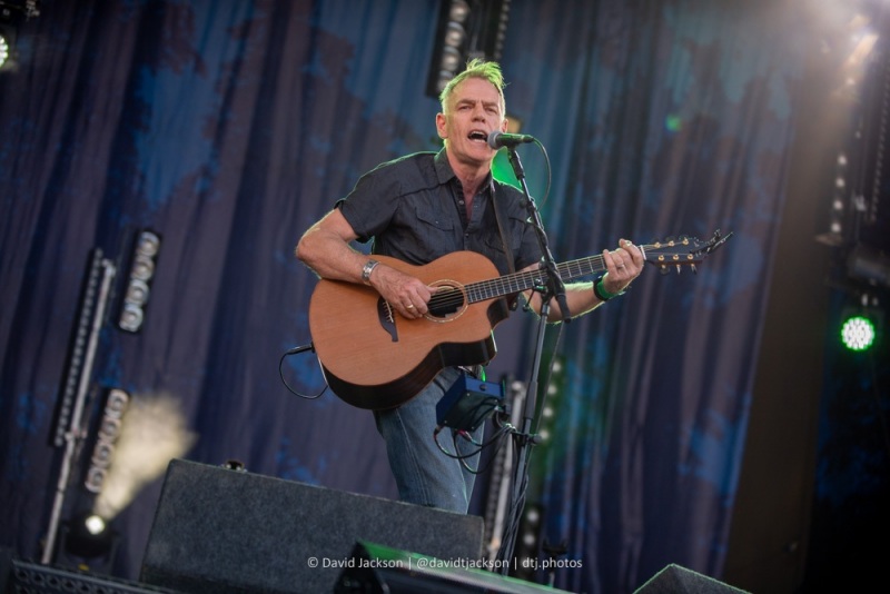 Martyn Joseph performing at Cropredy Convention, Friday, August 12, 2022. Photo by David Jackson.