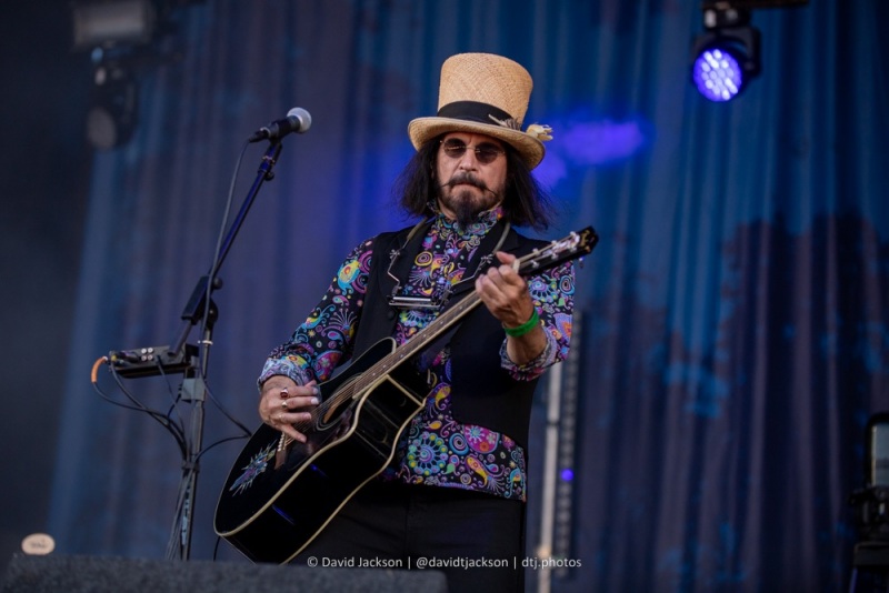 The Slambovian Circus Of Dreams performing at Cropredy Convention, Friday, August 12, 2022. Photo by David Jackson.
