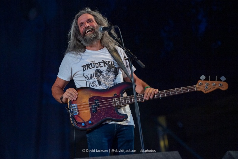 Turin Brakes performing at Cropredy Convention, Friday, August 12, 2022. Photo by David Jackson.