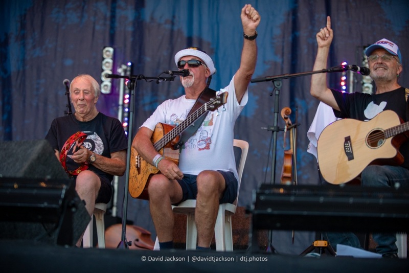 Fairport Convention performing an acoustic set, opening the first day of Cropredy Convention. Thursday, August 11, 2022. Photo by David Jackson.