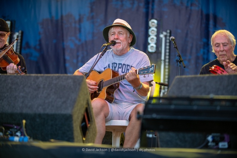 Fairport Convention performing an acoustic set, opening the first day of Cropredy Convention. Thursday, August 11, 2022. Photo by David Jackson.