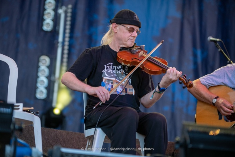 Fairport Convention performing an acoustic set, opening the first day of Cropredy Convention. Thursday, August 11, 2022. Photo by David Jackson.