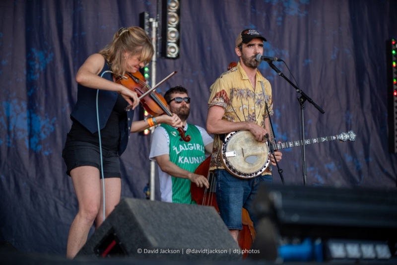 The Thumping Tommys performing at Cropredy Convention, August 11, 2022. Photo by David Jackson.