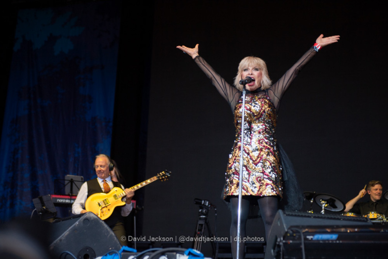 Toyah Willcox & Robert Fripp performing on the opening day of Cropredy Convention 2023. Photo by David Jackson.