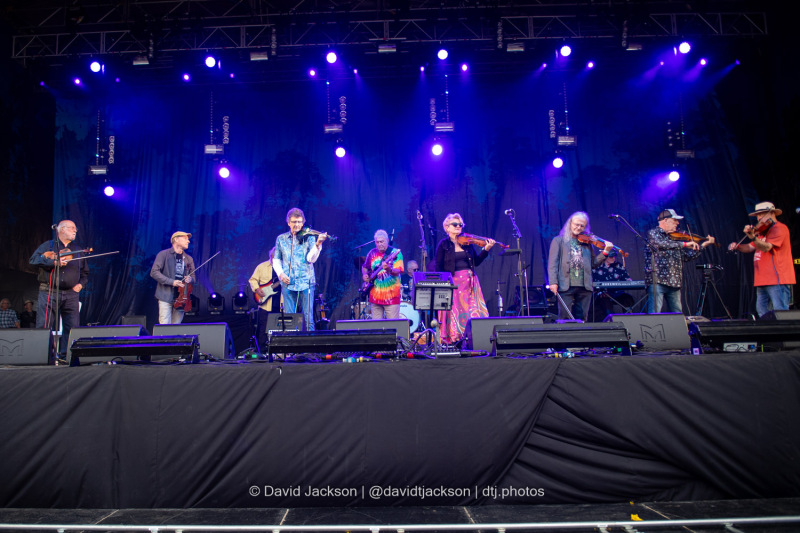 Feast Of Fiddles on stage at Cropredy Convention on Thursday, August 8. Photo by David Jackson.
