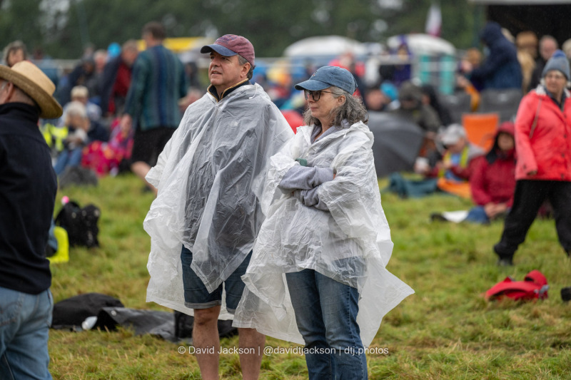 Crowds watching acts performing at Cropredy Convention on Thursday, August 8, 2024. Photo by David Jackson.