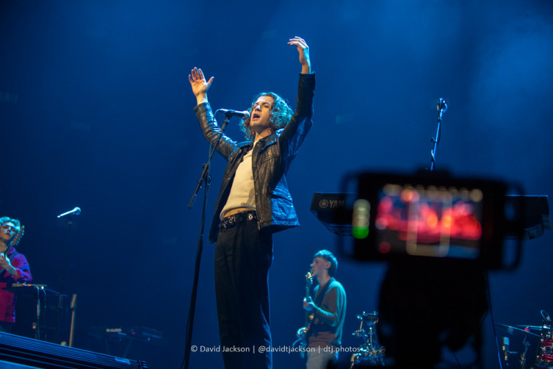 Frankie Beetlestone on stage at the Utilita Arena, Birmingham, March 10, 2023. Photo by David Jackson.
