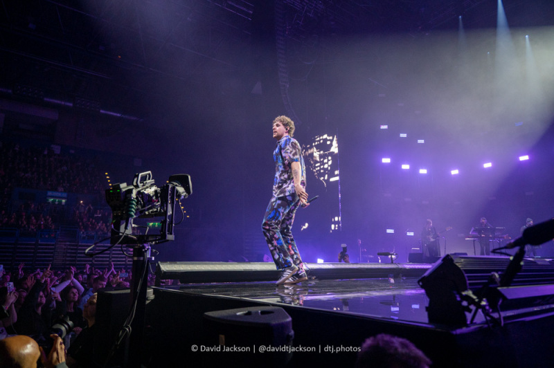 Tom Grennan on stage at the Utilita Arena, Birmingham, March 10, 2023. Photo by David Jackson.
