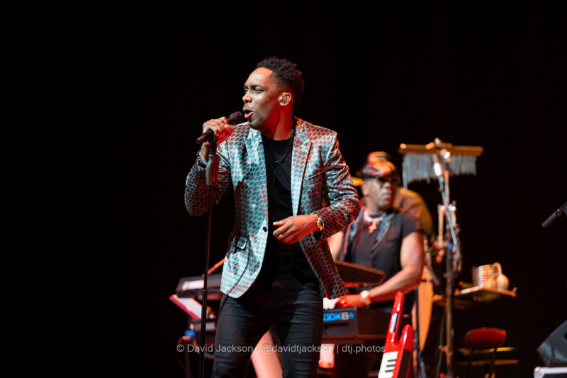 Lemar on stage at the Town Hall in Birmingham on Sunday, April 14, 2023. Photo by David Jackson.