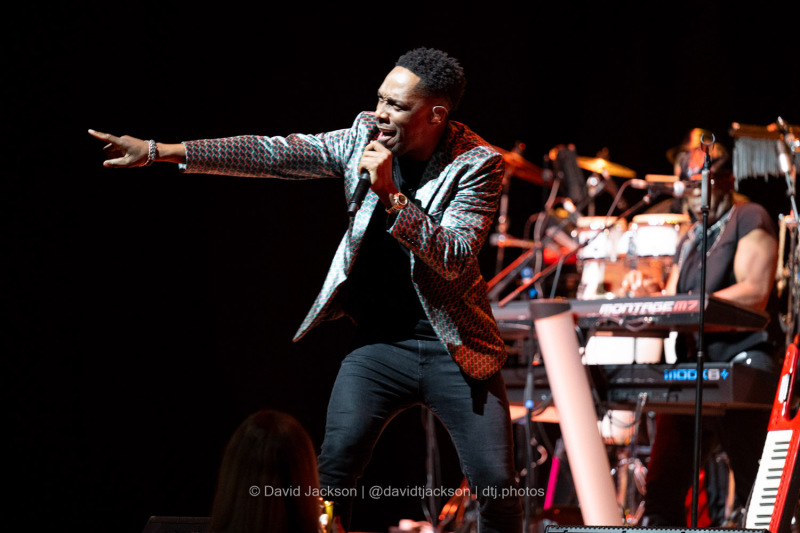 Lemar on stage at the Town Hall in Birmingham on Sunday, April 14, 2023. Photo by David Jackson.