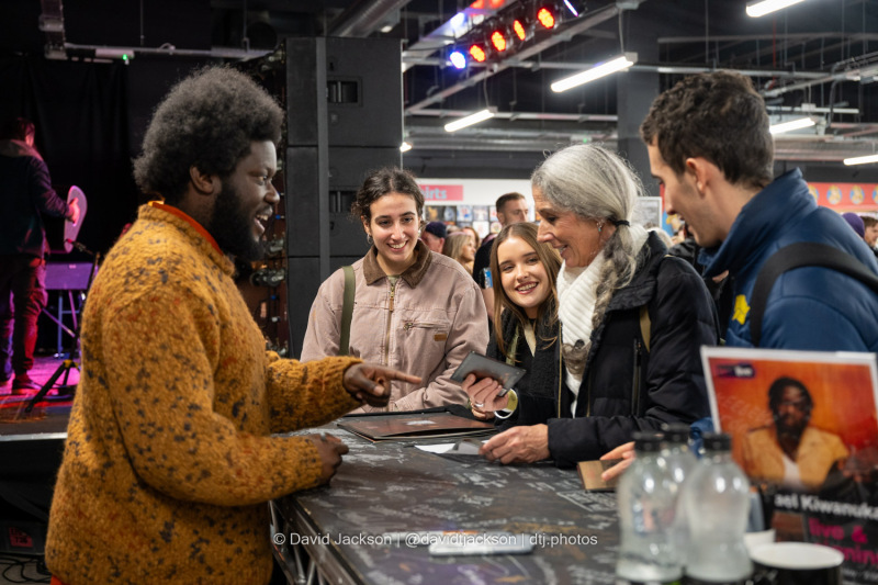 Michael Kiwanuka meeting fans and signing records at the HMV Vault in Birmingham on Saturday, November 23, to promote his new album. Photo by David Jackson.