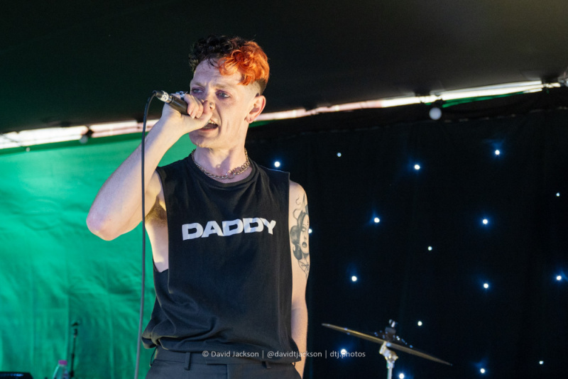 Tom Saint performing at the Multitude Festival at the Craufurd Arms in Milton Keynes on Saturday, August 5. Photo by David Jackson.