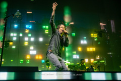 Snow Patrol on stage at the bp pulse LIVE Arena in Birmingham on Sunday, February 17. Photo by David Jackson.