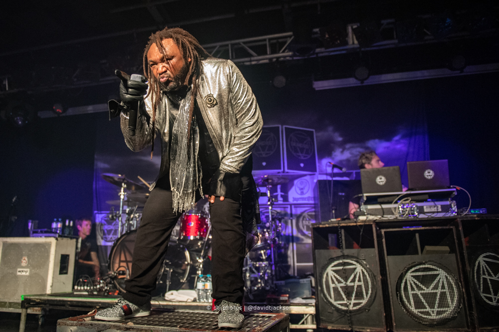 Skindred