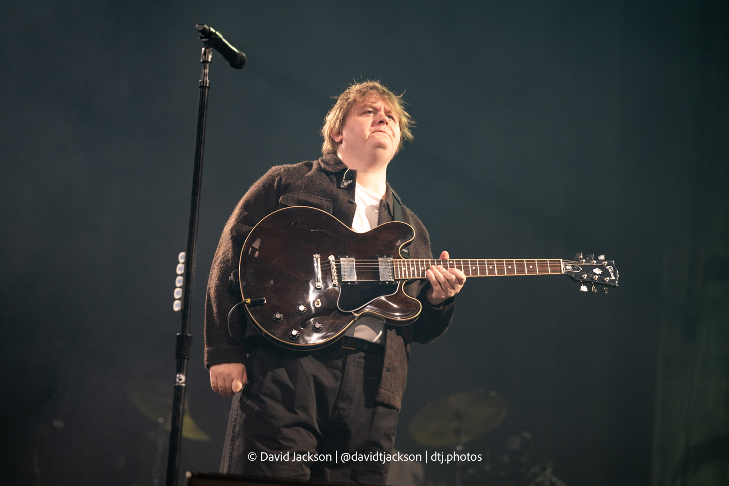 Lewis Capaldi on stage at the Utilita Arena in Birmingham on Tuesday, September 23, 2025. Photo by David Jackson.