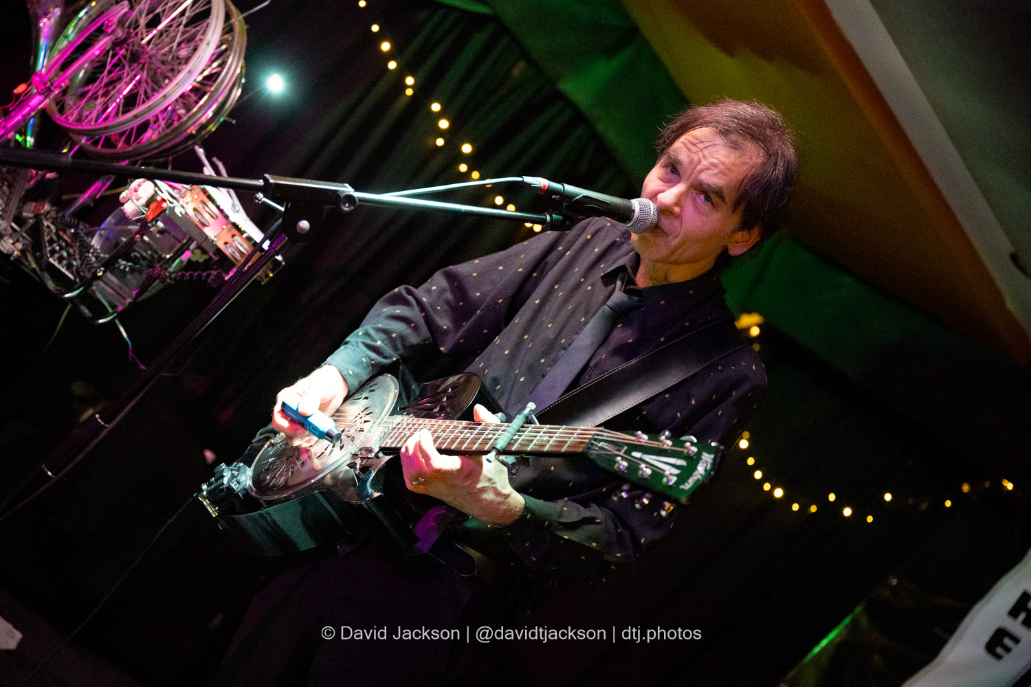 Thomas Truax onstage at The Lab in Northampton on Saturday, April 12, 2025. Photo by David Jackson.